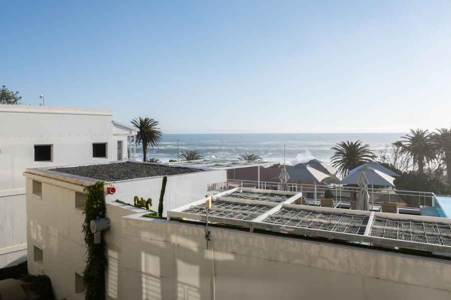 1 Bedroom Property for Sale in Camps Bay Western Cape